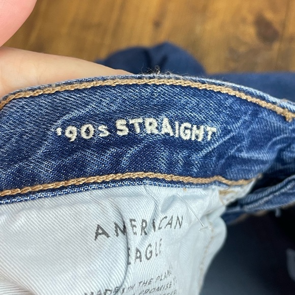 American Eagle Outfitters AEO size 6 regular 90’s straight jeans - Picture 4 of 8